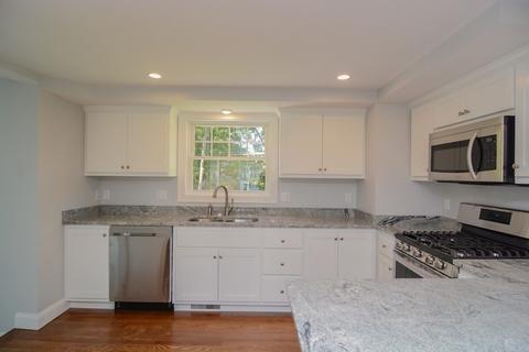 135 Colburn St, Dedham, MA 02026 photo 4