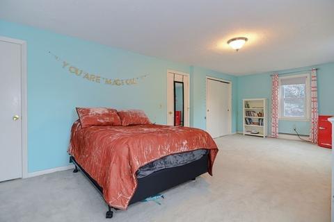2 Picadilly St, Upton, MA 01568 photo 19