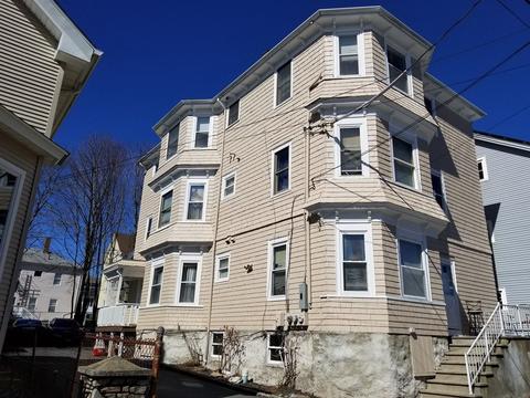 46 Beverly St, Fall River, MA 02720 photo 3