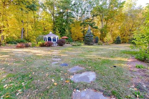 22 Clark Ln, Easthampton, MA 01027 photo 5
