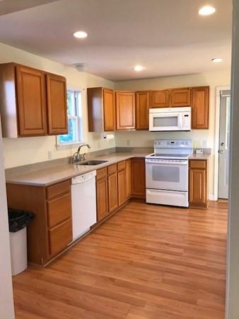 5 Walcott Rd, Danvers, MA 01923 photo 2