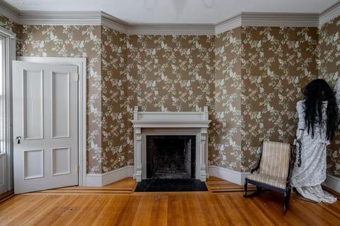 220 Maple St, Springfield, MA 01105 photo 6