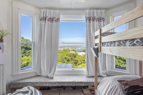 9 Marshfield St, Gloucester, MA 01930 photo 16