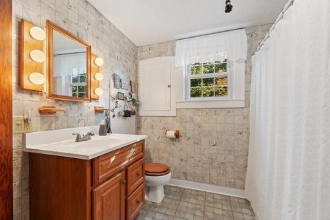91 Brown St, Athol, MA 01331 photo 17
