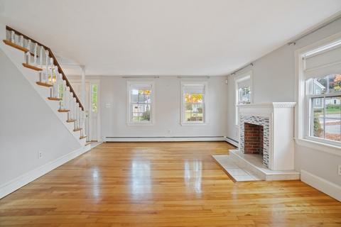 5 Maple St, Mendon, MA 01756 photo 3