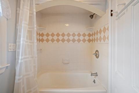 5 Maple St, Mendon, MA 01756 photo 18