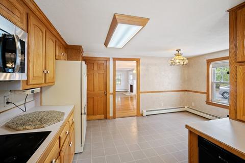 5 Maple St, Mendon, MA 01756 photo 13