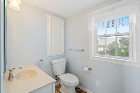 5 Maple St, Mendon, MA 01756 photo 17