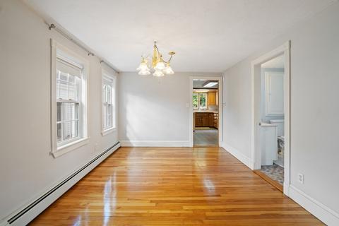 5 Maple St, Mendon, MA 01756 photo 8
