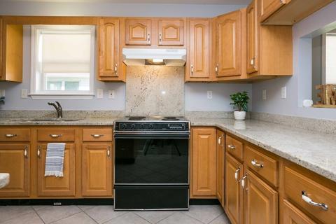 23 Sherer Trl, Worcester, MA 01603 photo 4