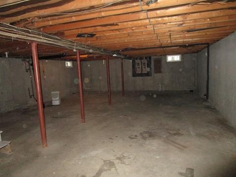 510 Goodwin St, Springfield, MA 01151 photo 13