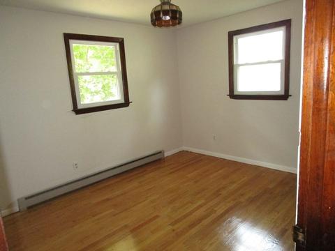 510 Goodwin St, Springfield, MA 01151 photo 12