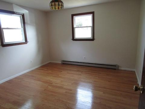 510 Goodwin St, Springfield, MA 01151 photo 15