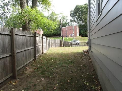 510 Goodwin St, Springfield, MA 01151 photo 21