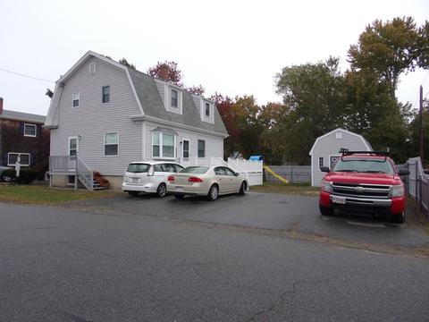 74 James St, Acushnet, MA 02743 photo 2