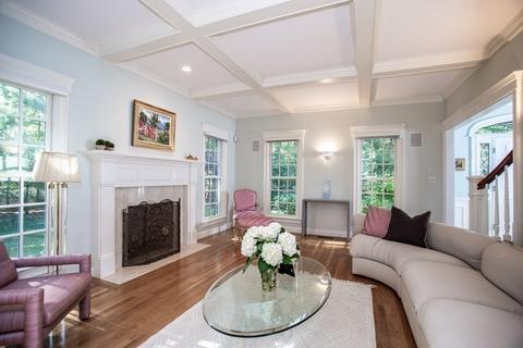 8 Pine St, Weston, MA 02493 photo 9