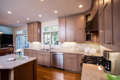 8 Pine St, Weston, MA 02493 photo 7