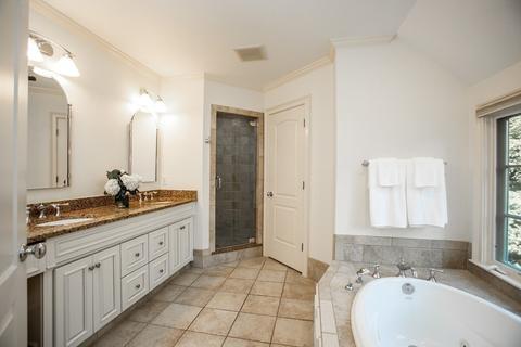8 Pine St, Weston, MA 02493 photo 16