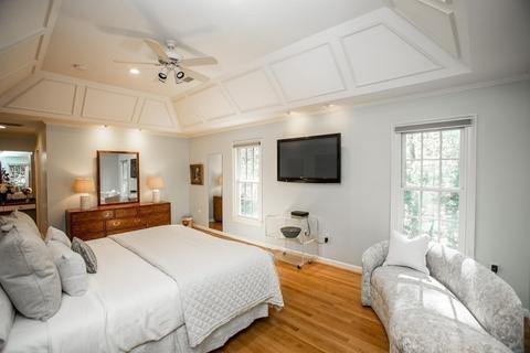 8 Pine St, Weston, MA 02493 photo 15