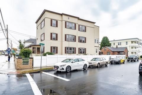 92 Meadow St, Chicopee, MA 01013 photo 4