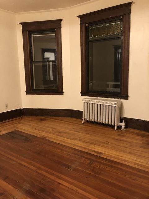 1035 Berkshire Ave, Springfield, MA 01151 photo 16