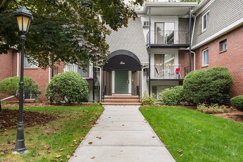 80 Walnut St #210, Canton, MA 02021 photo 1