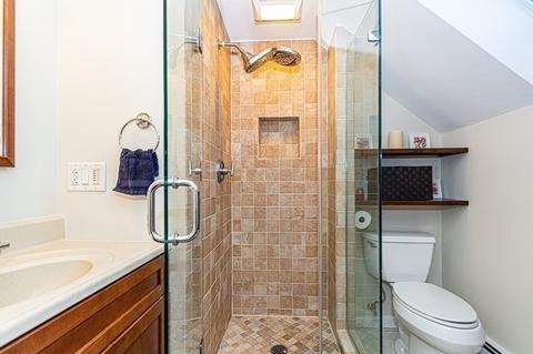 14 Warren Ave, Reading, MA 01867 photo 21
