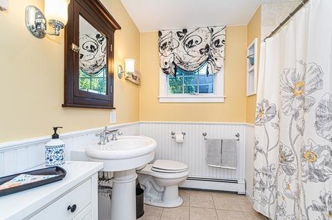 14 Warren Ave, Reading, MA 01867 photo 14