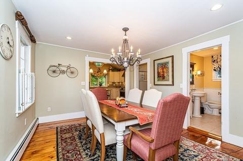14 Warren Ave, Reading, MA 01867 photo 6