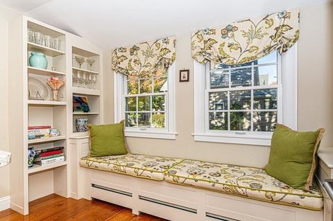 14 Warren Ave, Reading, MA 01867 photo 13