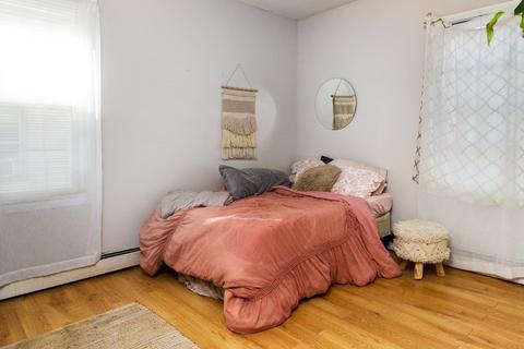105 Almy St, Fall River, MA 02720 photo 18
