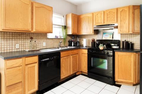 105 Almy St, Fall River, MA 02720 photo 15