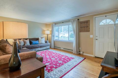 67 Aspen Rd, Springfield, MA 01128 photo 8