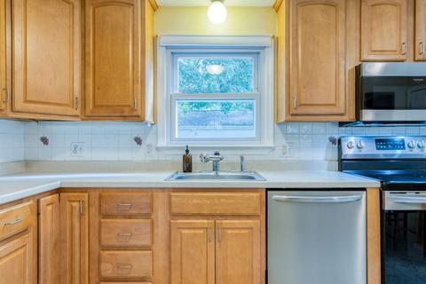 67 Aspen Rd, Springfield, MA 01128 photo 3