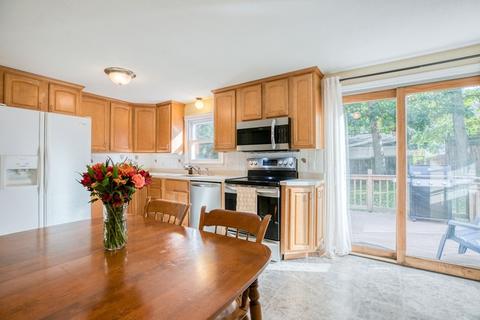 67 Aspen Rd, Springfield, MA 01128 photo 5