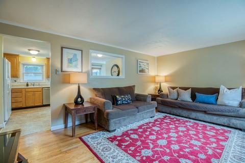 67 Aspen Rd, Springfield, MA 01128 photo 9