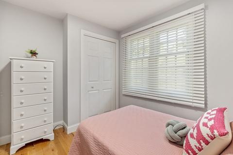 30 Wellesley Cir, Barnstable, MA 02601 photo 19