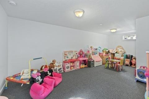 30 Wellesley Cir, Barnstable, MA 02601 photo 27