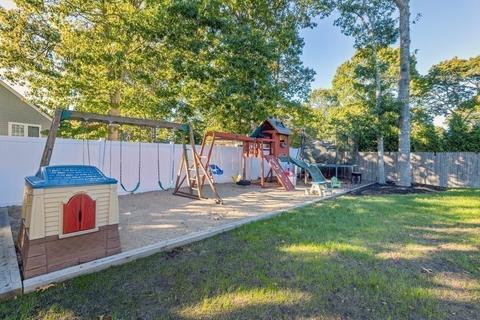 30 Wellesley Cir, Barnstable, MA 02601 photo 31