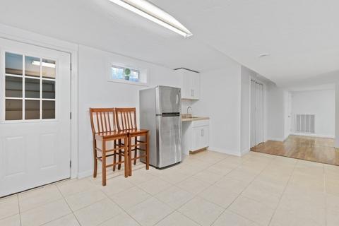 30 Wellesley Cir, Barnstable, MA 02601 photo 24