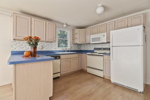 83 Richardson Rd, Barnstable, MA 02632 photo 5