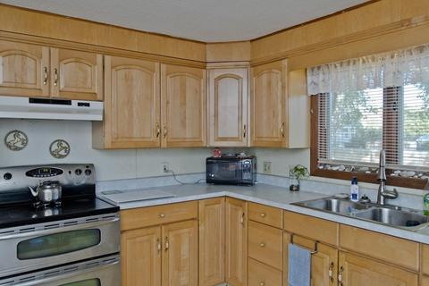 110 Silvin Rd, Chicopee, MA 01013 photo 14