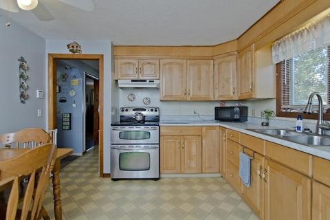 110 Silvin Rd, Chicopee, MA 01013 photo 12