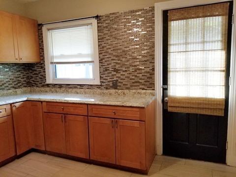 472 Pleasant St, Franklin, MA 02038 photo 5