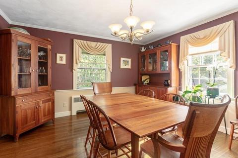 38 Baker Cir, Brookline, MA 02467 photo 8