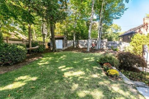 38 Baker Cir, Brookline, MA 02467 photo 25