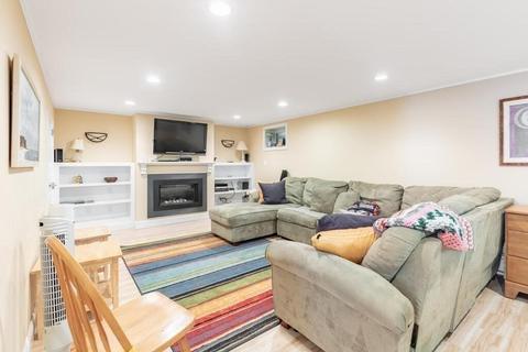 38 Baker Cir, Brookline, MA 02467 photo 18