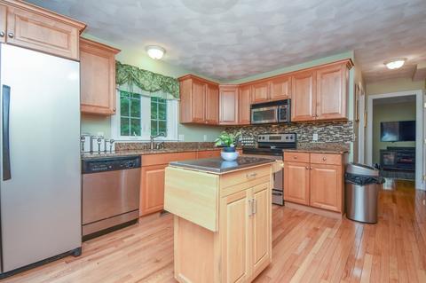 26 Mohawk Cir, Georgetown, MA 01833 photo 8