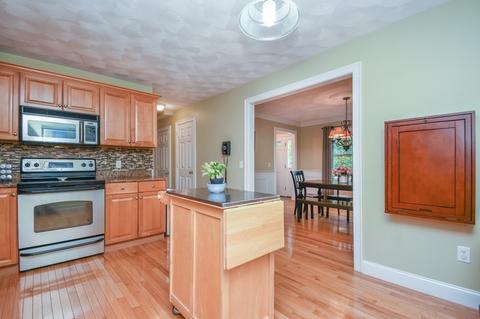 26 Mohawk Cir, Georgetown, MA 01833 photo 9