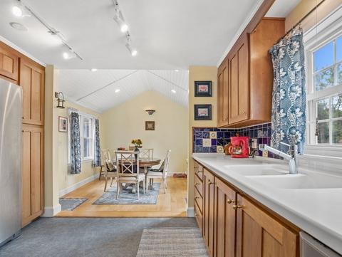 190 Mckay St, Beverly, MA 01915 photo 12